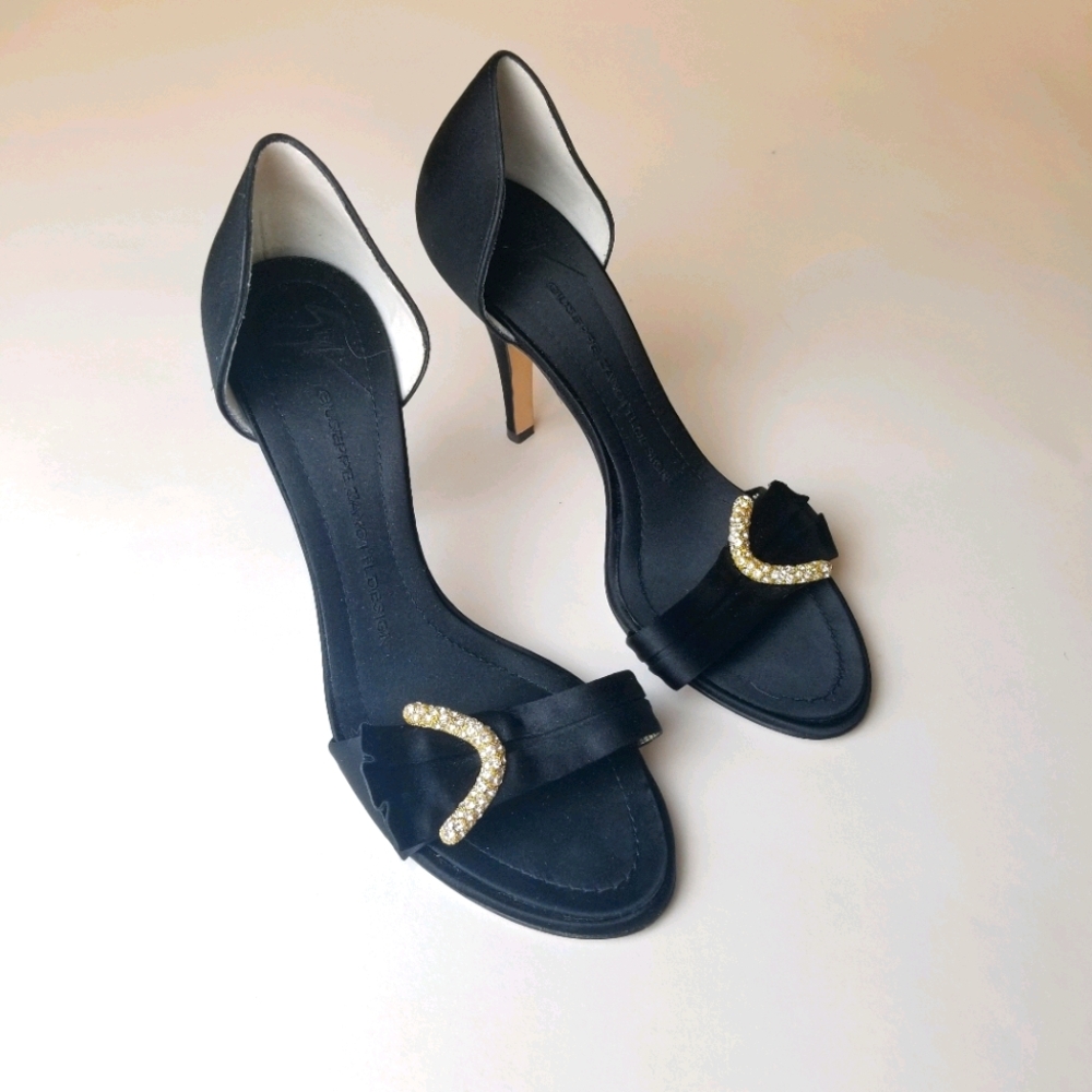 Giuseppe Zanotti Black Heels Gold Detail Open Toe